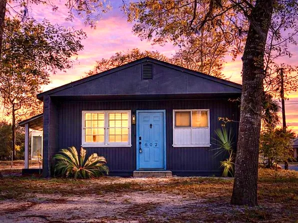 602 Chaplin St, Walterboro, SC 29488