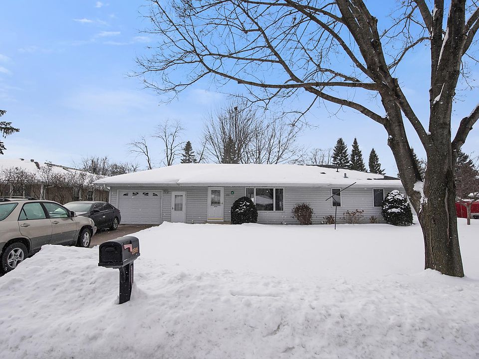 Front View of the home More pictures coming