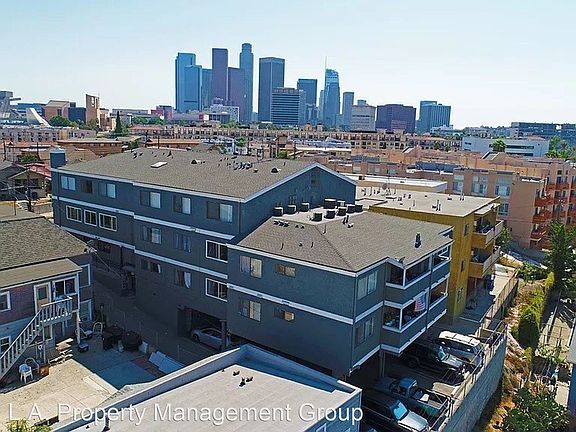 3rd image of 829 N Bunker Hill Ave #4R