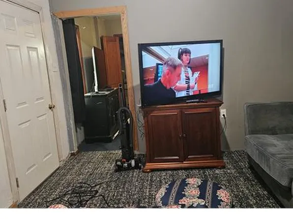 336 N Spruce St #1, Wichita, KS 67214