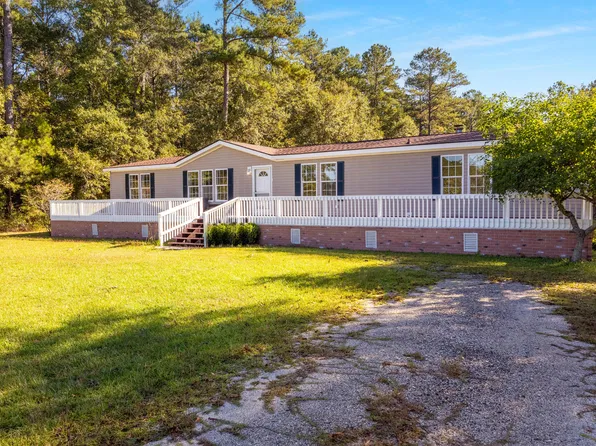 1108 Spiers Cir, Bonneau, SC 29431