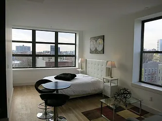 Rented by Loom Group