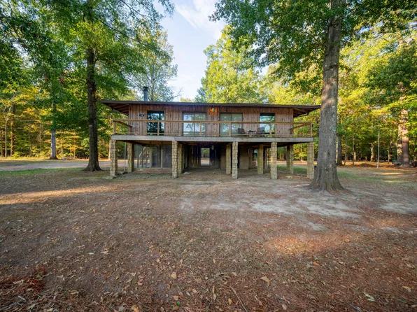 142 S Mustin Lake Rd, Camden, AR 71701