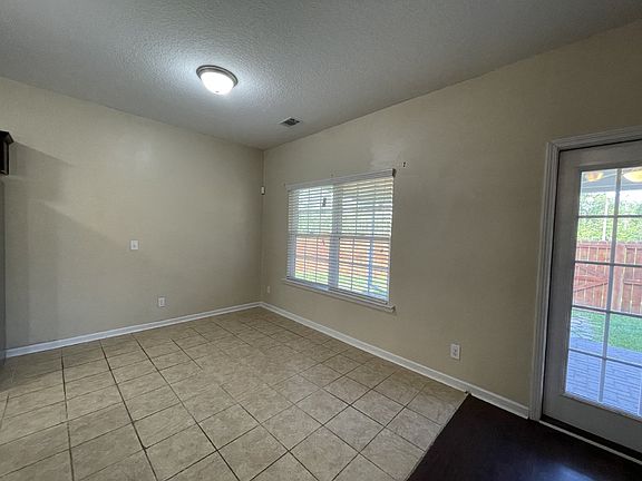 5th image of 1322 Windrow Dr