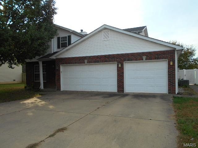 1st image of 47 Mimosa Dr