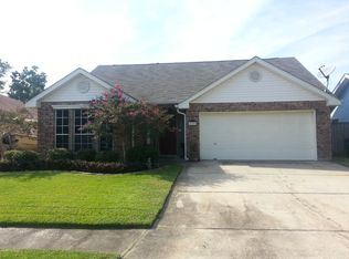 239 River Village Dr, Destrehan, LA 70047