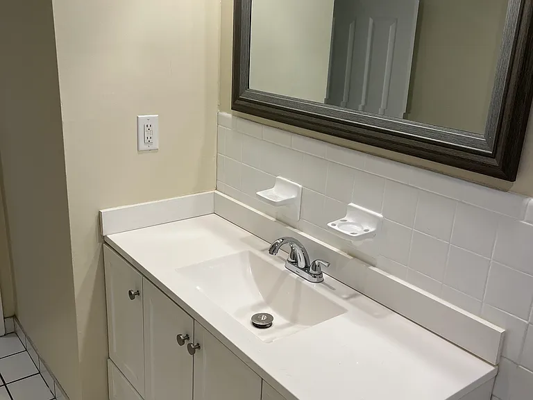 507 Greenfield Ln #2 — Photo 24