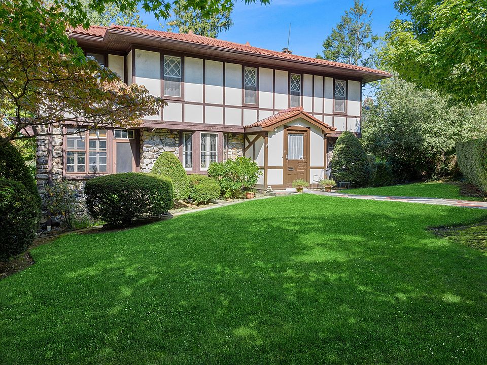 15 Aka 27 Chatfield Road