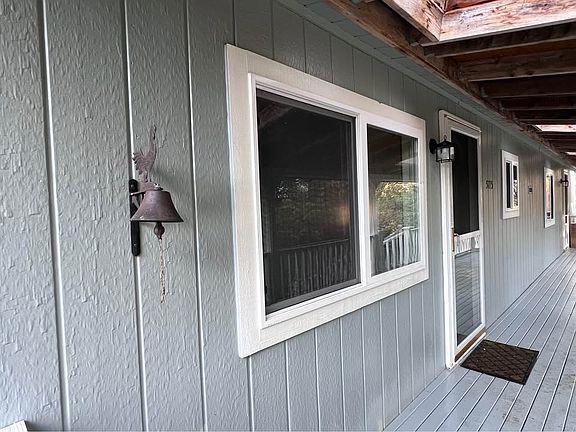 2nd image of 5715 318th Ave NE