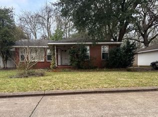 1919 Andrews St, Alexandria, LA 71301