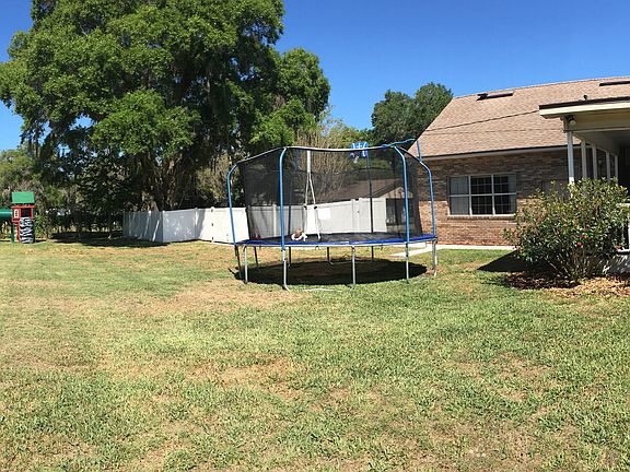 2nd image of 4222 Rolling Oak Dr