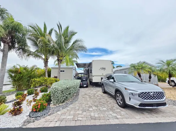 3923 SW 6th Gln #143, Okeechobee, FL 34974