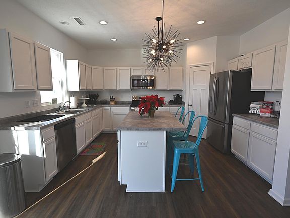 4th image of 6948 Sablecliff Way