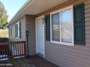 8405 Turnbull Rd, Warrenton, VA 20186