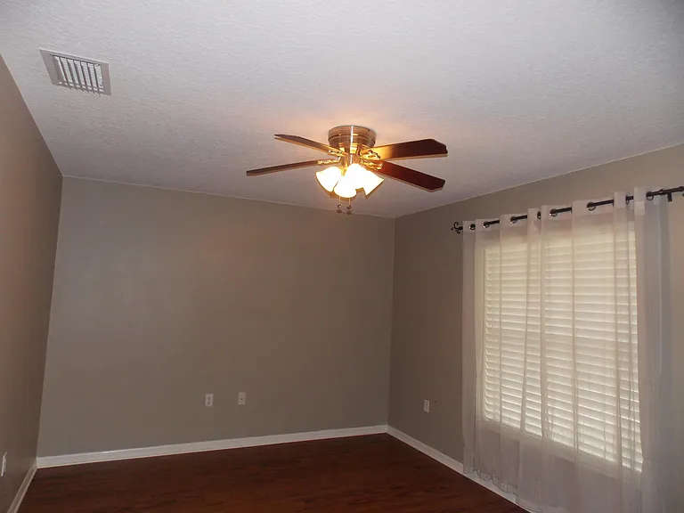 7178 N Ireland Dr — Photo 10