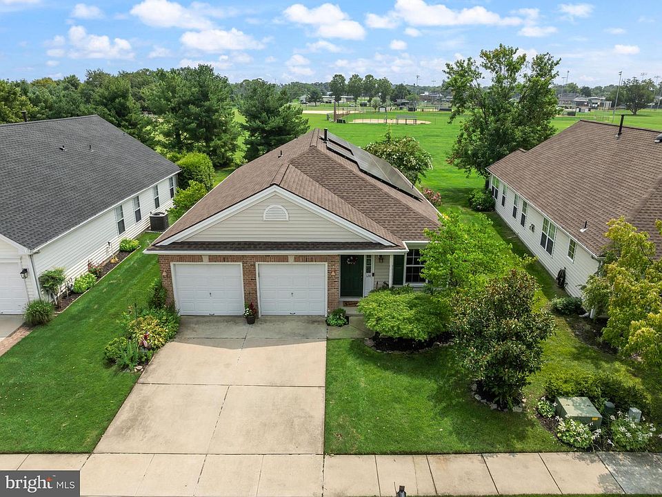 1st image of 128 Sandpiper Ln