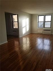 4th image of 152-72 Melbourne Ave #3
