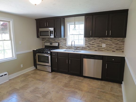 5th image of 730 Peirson Ave