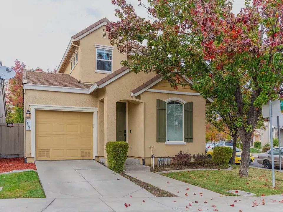 3039 Spoonbill Way