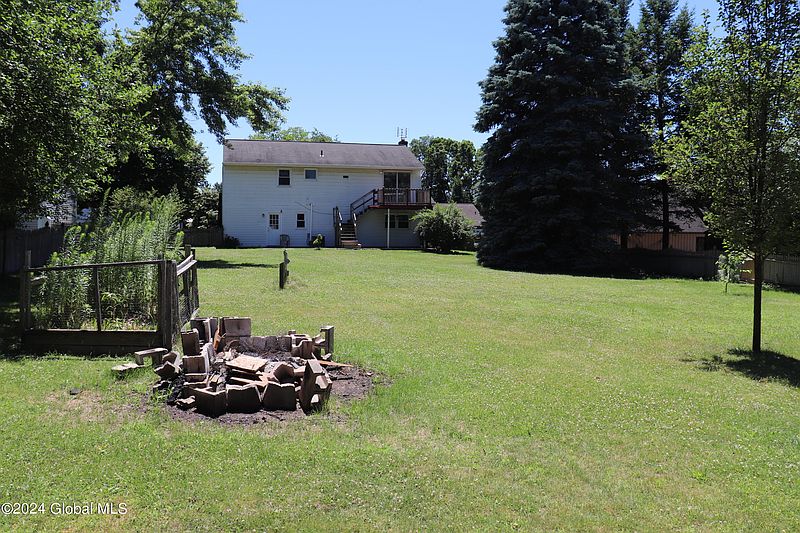 2nd image of 28 Balboa Drive