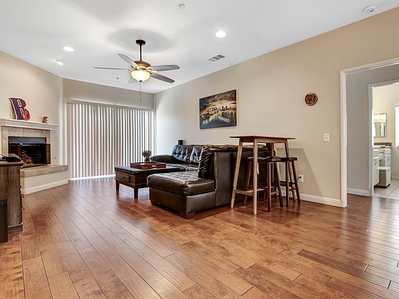 3rd image of 6669 Almeria Ave