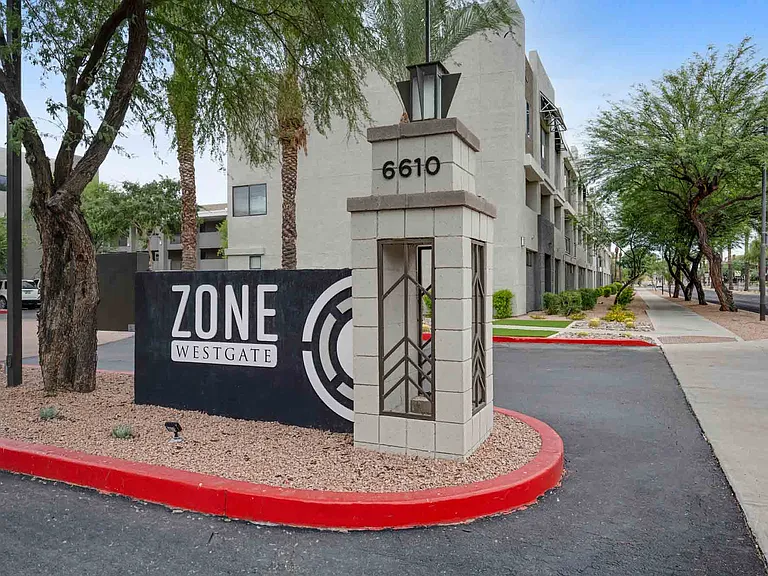 Zone Westgate, Glendale, AZ, Entrance