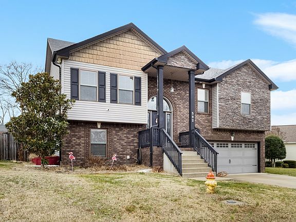 2nd image of 592 Parkvue Village Way