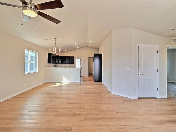 4th image of 4209 Rockcress Rd