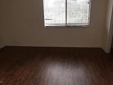 2 bed, 2.5 bath, 1352 sqft, $1,750 — Photo 4