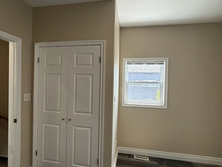 33 Concord Ave — Photo 12