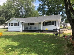 1538 Edgewood Dr, Charlestown, IN 47111