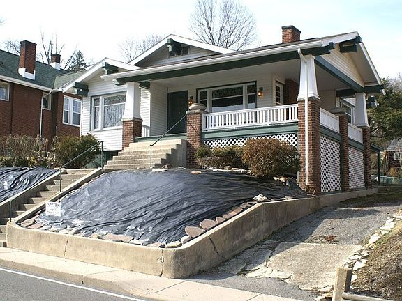 Front as viewed from street