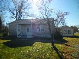 804 W Quarter Rd, Siloam Springs, AR 72761