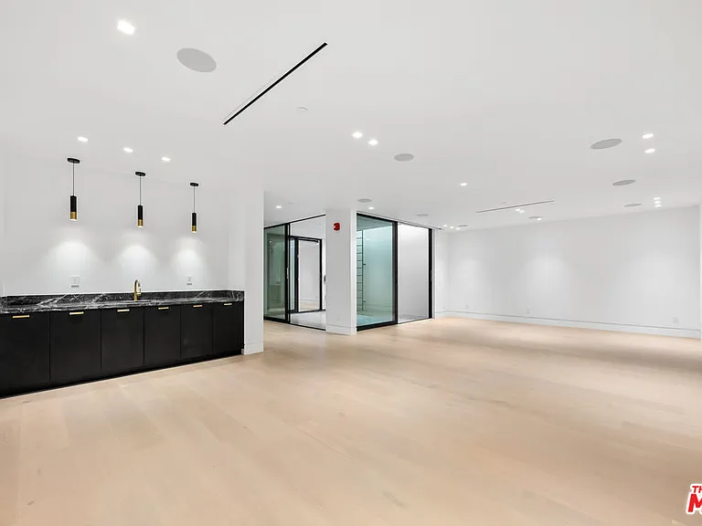 316 S Oakhurst Dr — Photo 14