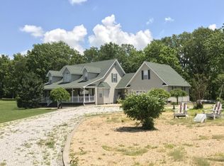 2949 Clearview Dr, Mansfield, MO 65704