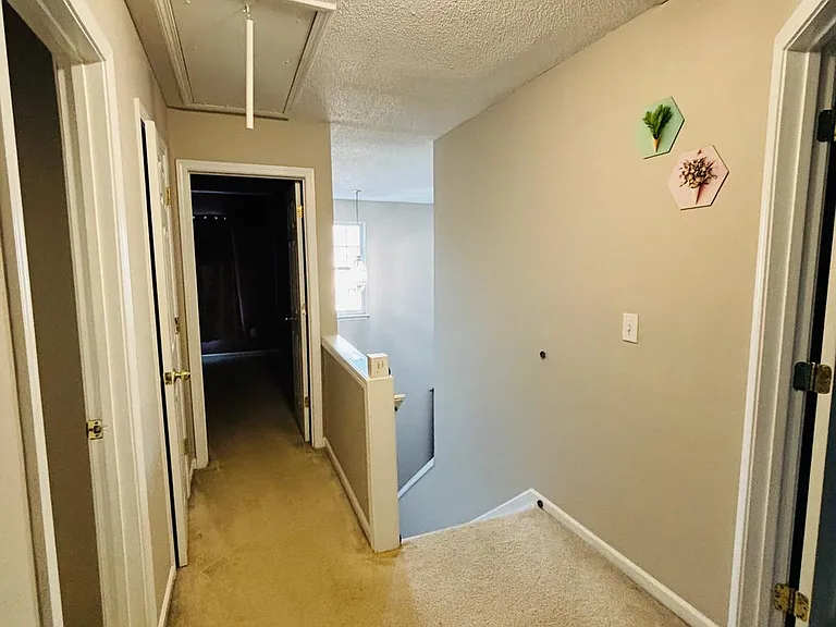 103 Chinabrook Ct — Photo 15