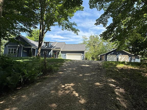3rd image of 6774 Mears Rd