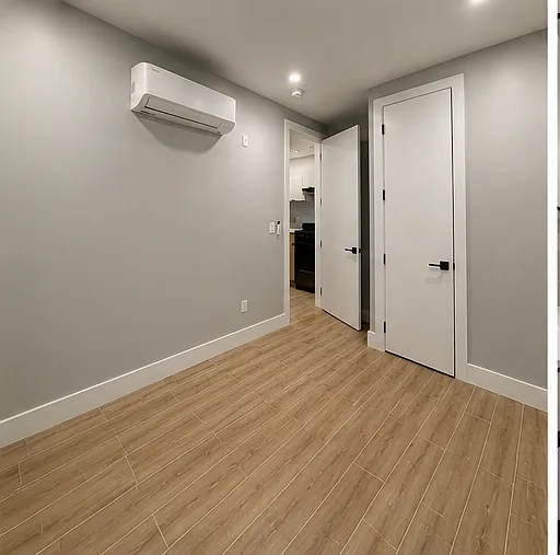 805 Midwood St #2A — Photo 9
