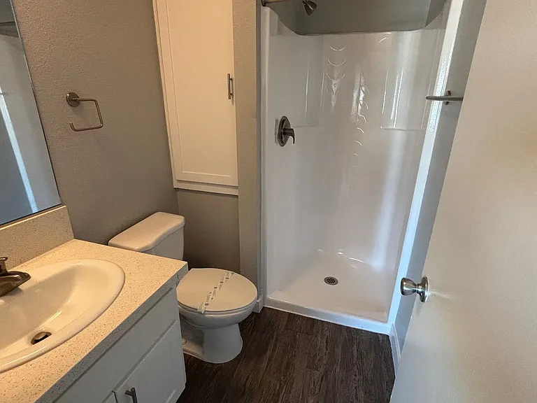 West Fifth Apartments — Photo 161