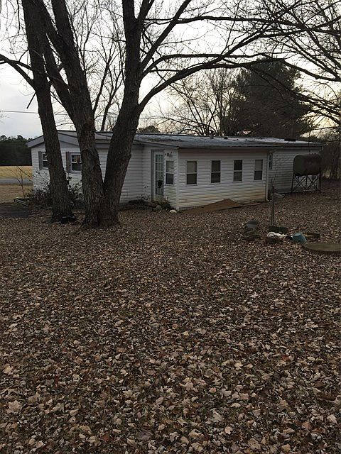 2nd image of 396 Zion Rd