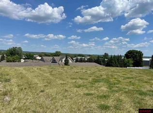 1805 Orchard Rdg, Saint Peter, MN 56082