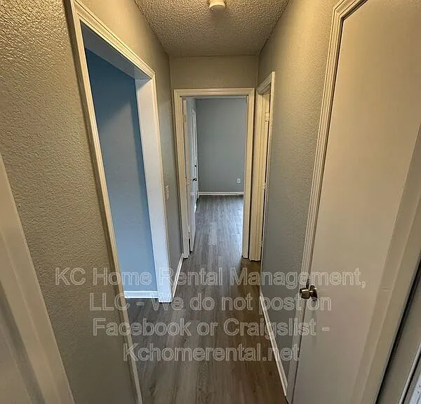 818 Rosewood St #B — Photo 16