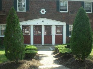 35D W Roselle Ave, Roselle Park, NJ 07204