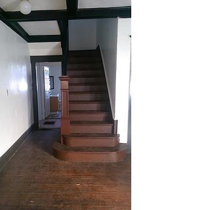 5th image of 3702 Pine Grove Ave