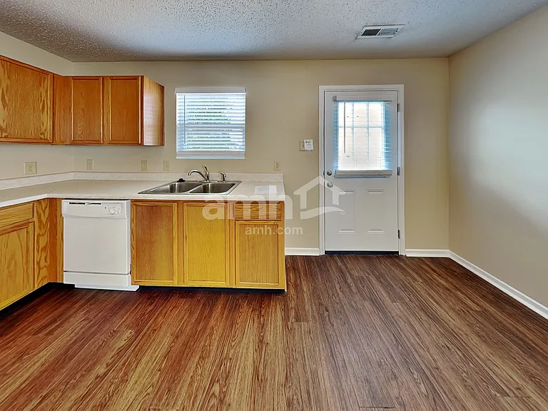 10767 Wymm Ln — Photo 4