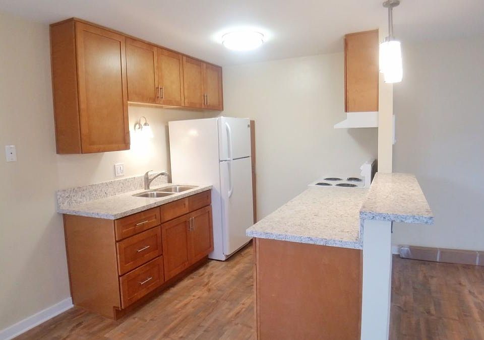 1st image of 659 F St #20