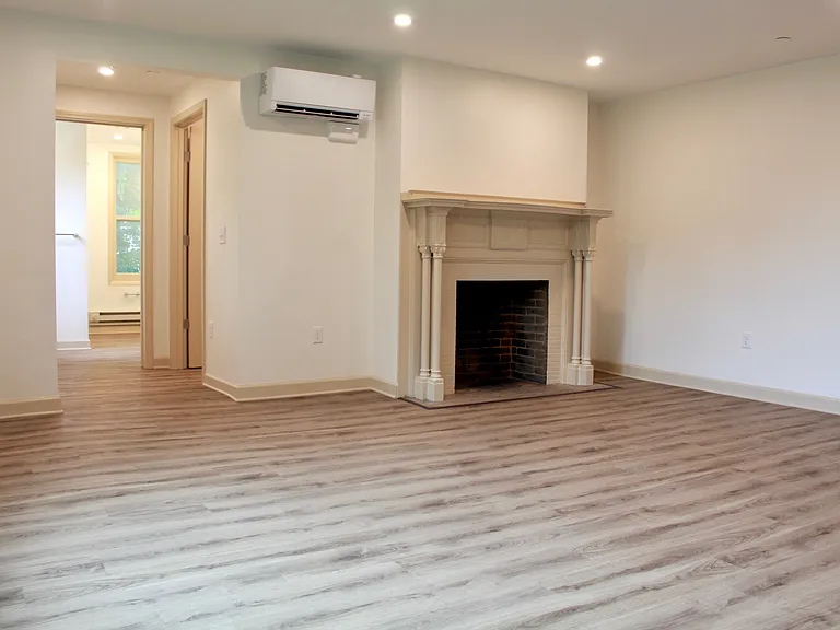 406 Delaware Ave #201 — Photo 7