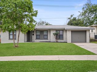 210 Eland Dr, San Antonio, TX 78213