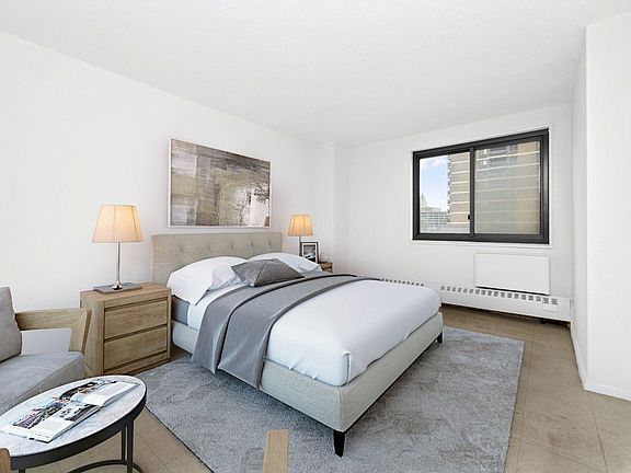 2nd image of 80 Gold St #6N