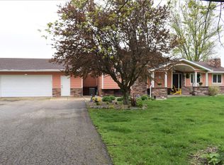 W6580 N Walworth Rd, Walworth, WI 53184